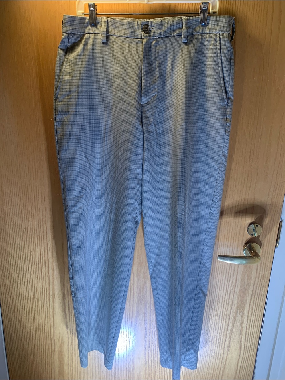 IZOD Perform Golf Men's Light Check Dress Pants - 32 x 32